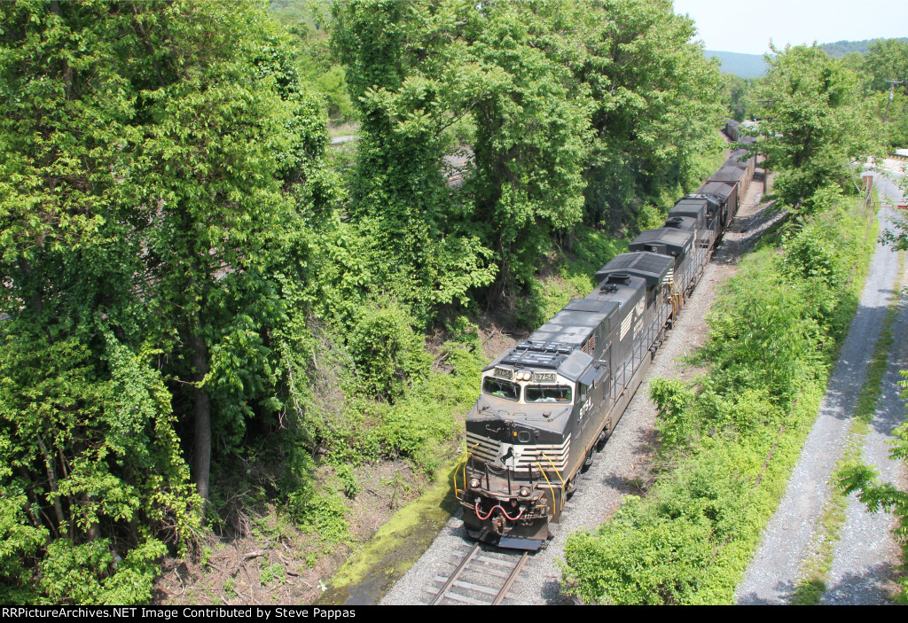 NS 9754 and 9763 leading a coal drag on track G, Enola PA